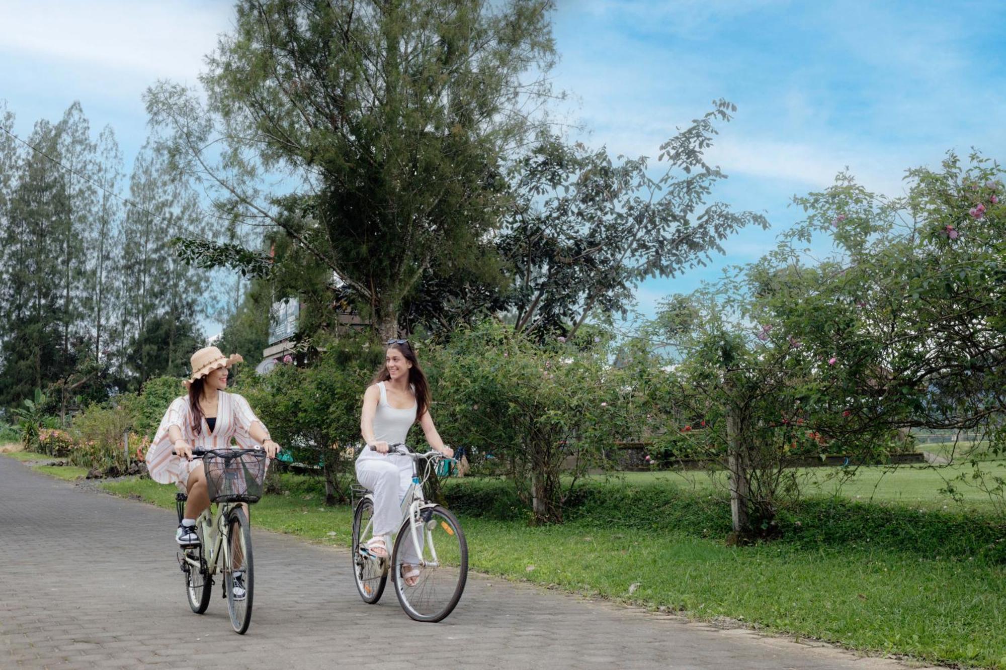 Alamu Eco Lodge ブドゥグル エクステリア 写真