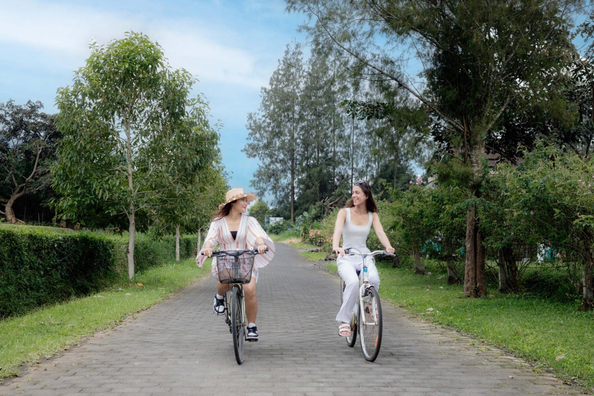 Alamu Eco Lodge ブドゥグル エクステリア 写真