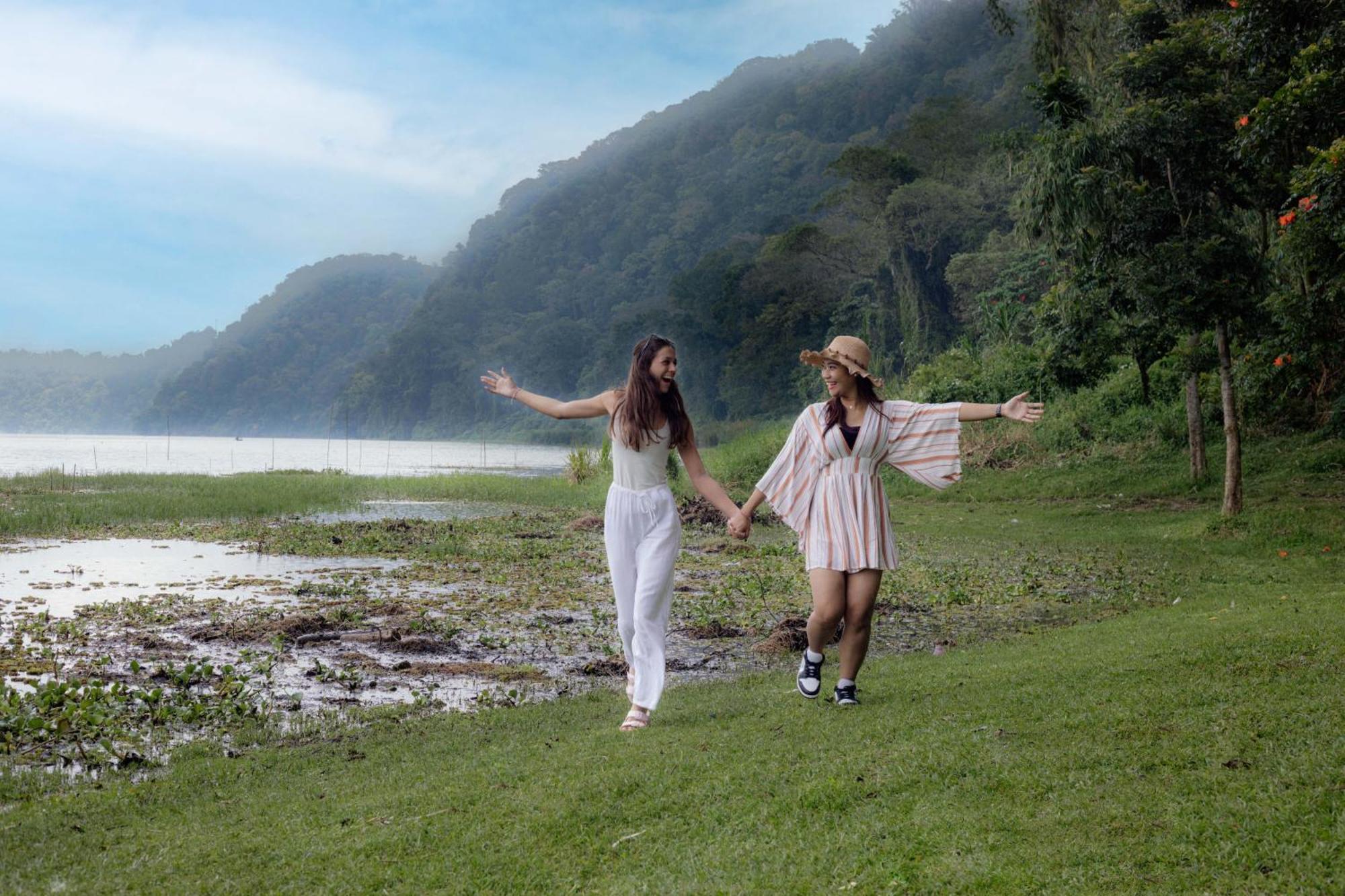 Alamu Eco Lodge ブドゥグル エクステリア 写真